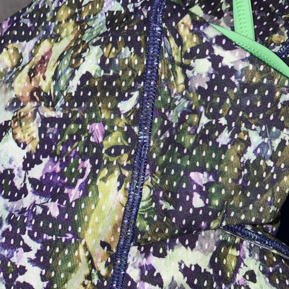 Lululemon Women’s Dancing Warrior Tank Top Green Watercolor Floral Size 8 M - Picture 7 of 10